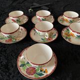 Flowery cups and cups