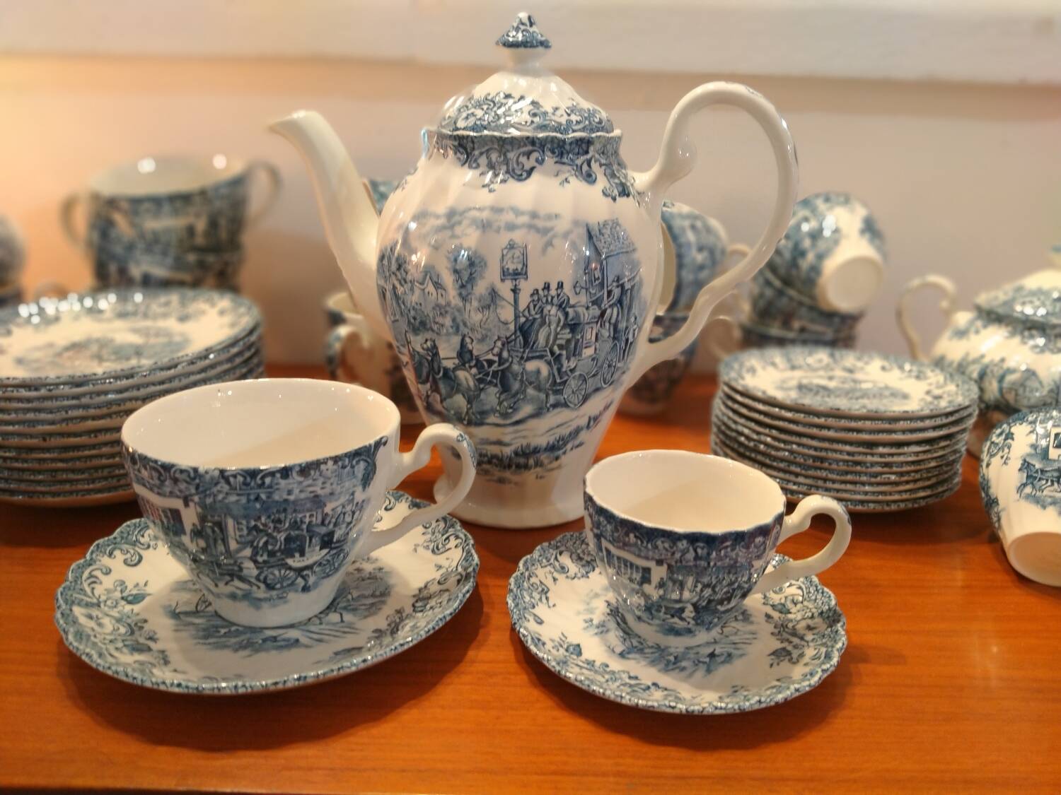 Johnson Bros England tea service café