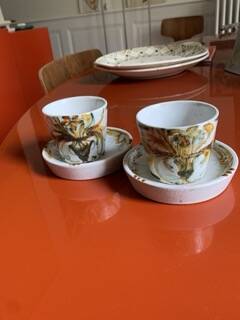 Set of two Keraluc cups and saucers (Quimper)