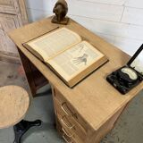 Children's desk in oak