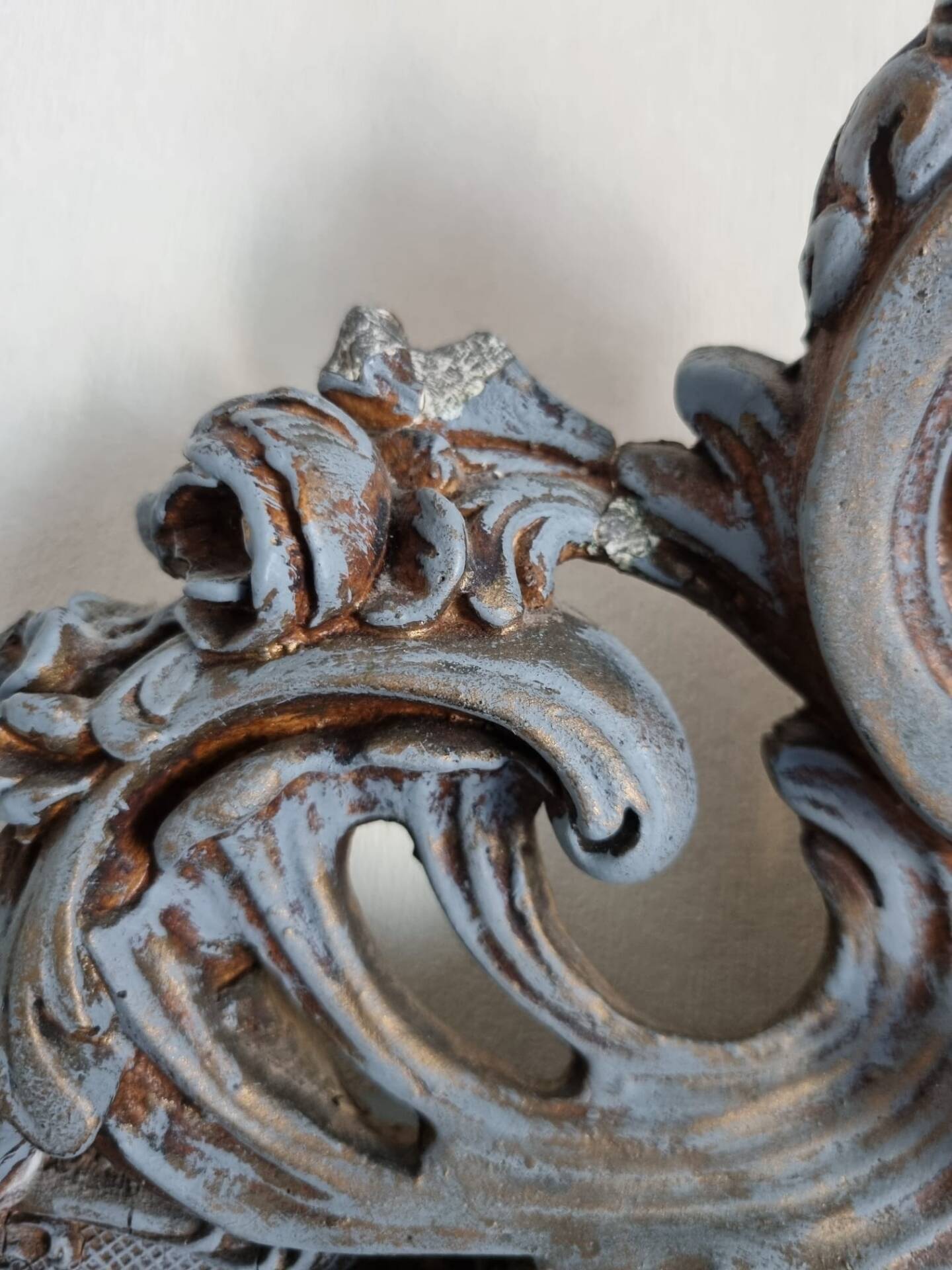 Miroir ancien fronton coquille