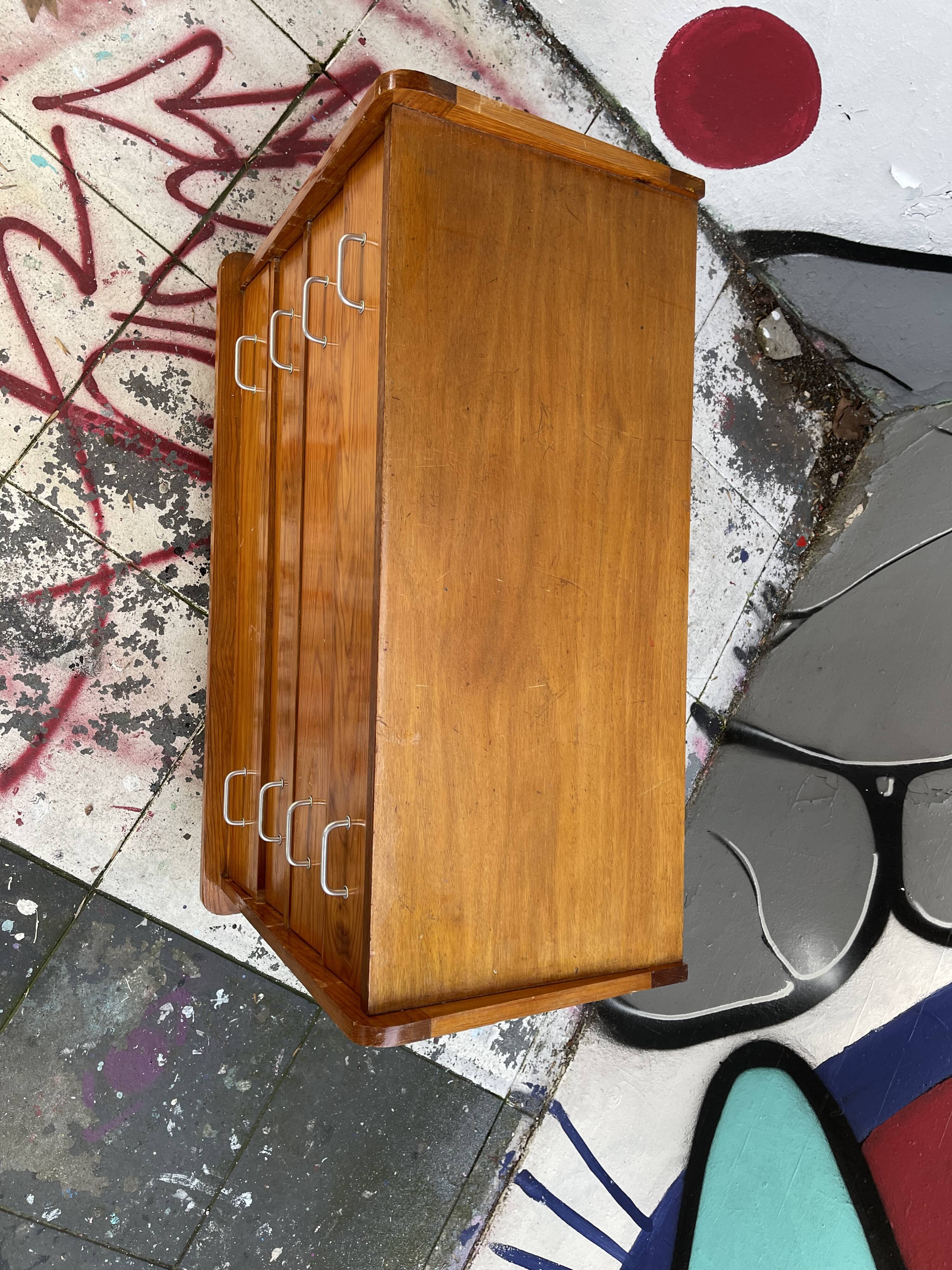 Vintage chest of drawers 70