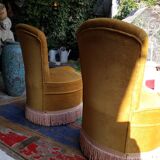 2 ottoman armchairs