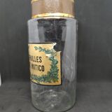 Apothecary pot