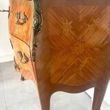 Paire commodes Louis XV anciennes en très bon état