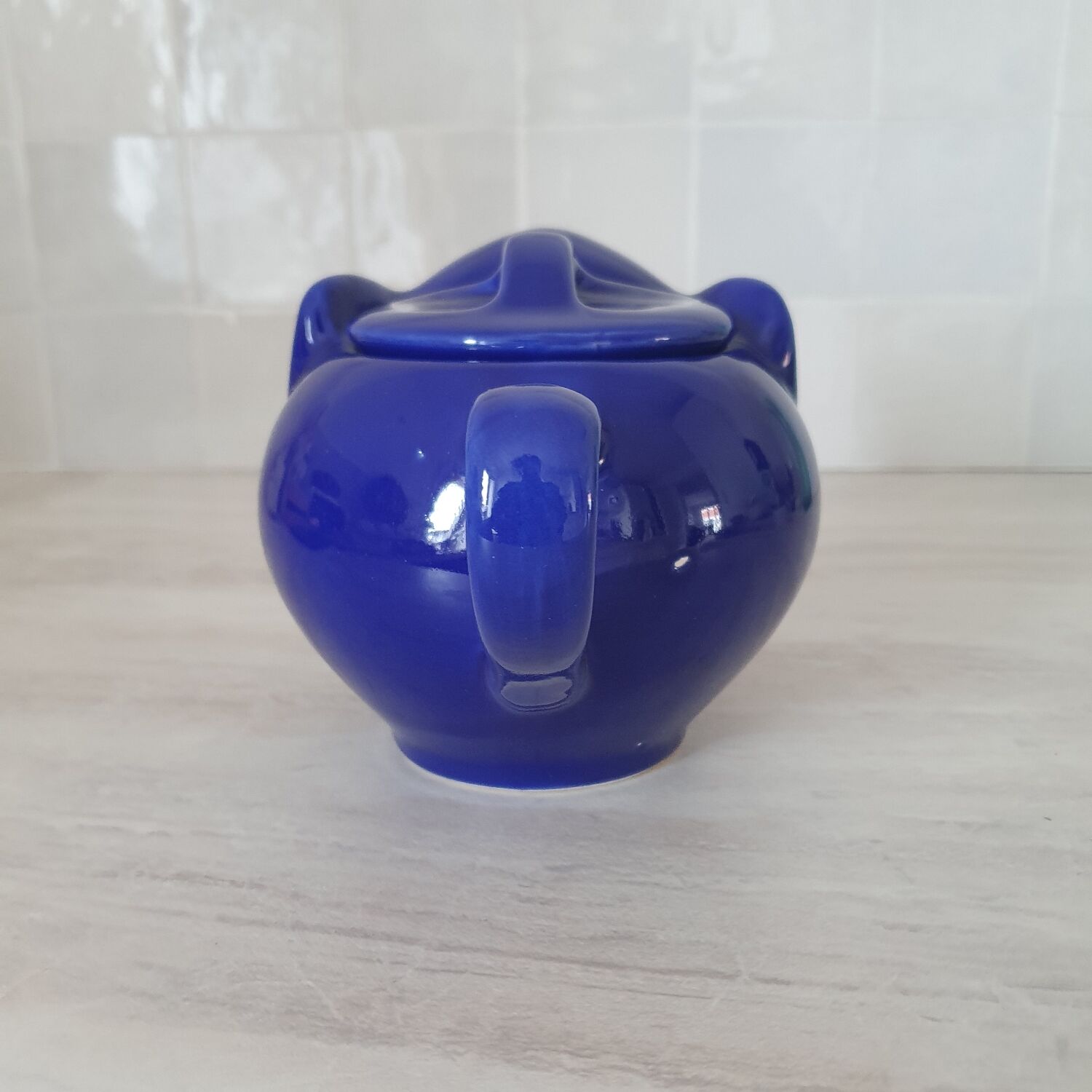 Elephant teapot by Lipton in royal blue.