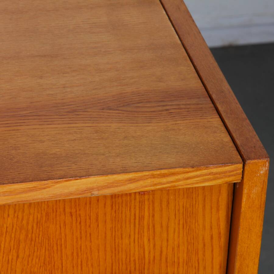 Commode vintage par Drevozpracujici zavody, vers 1970