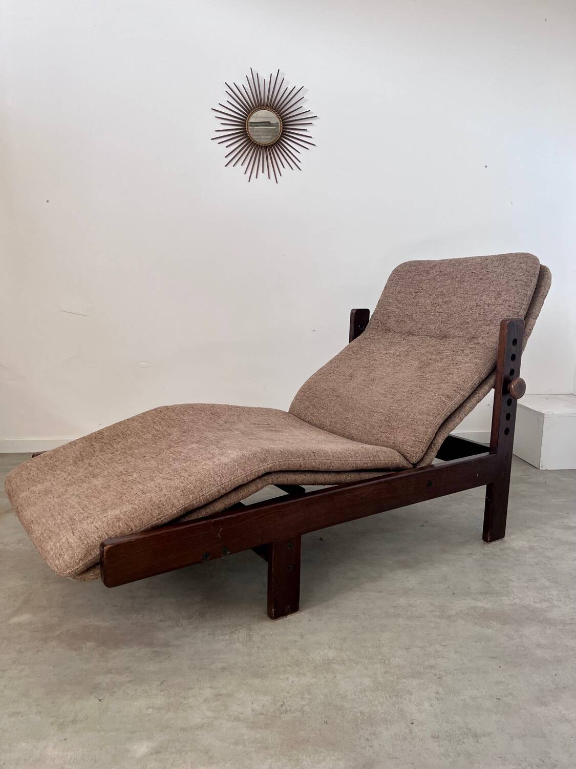 Old chaise longue wooden lounge chair Italian design from the 60s vintage