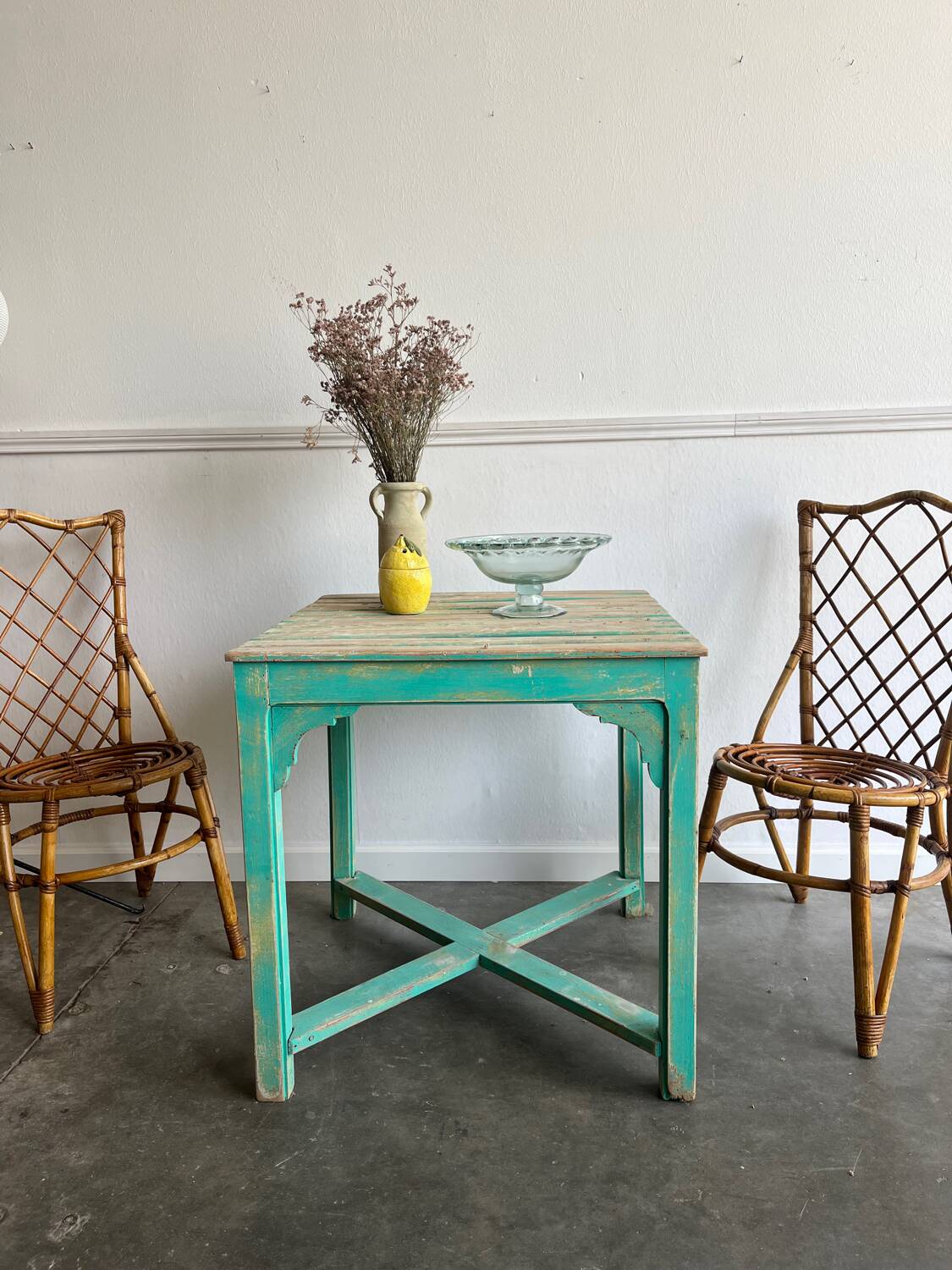 Table patine turquoise