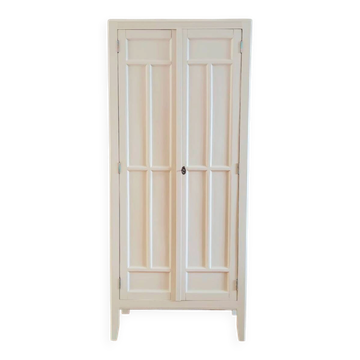 Renovated Parisian wardrobe, 1900-1920.