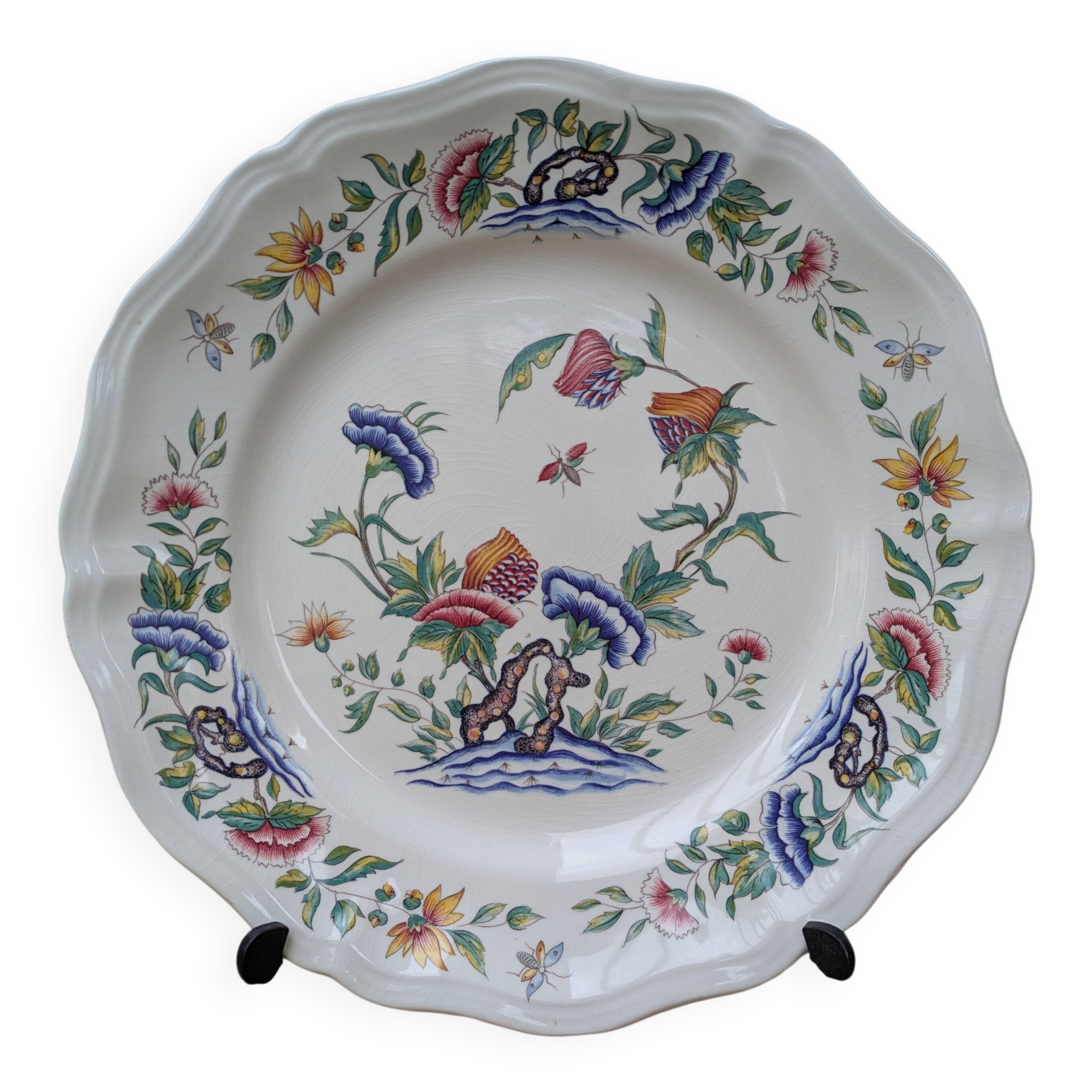 Plate Sarreguemines France model Rouen decoration flowers and insects 25.5cm