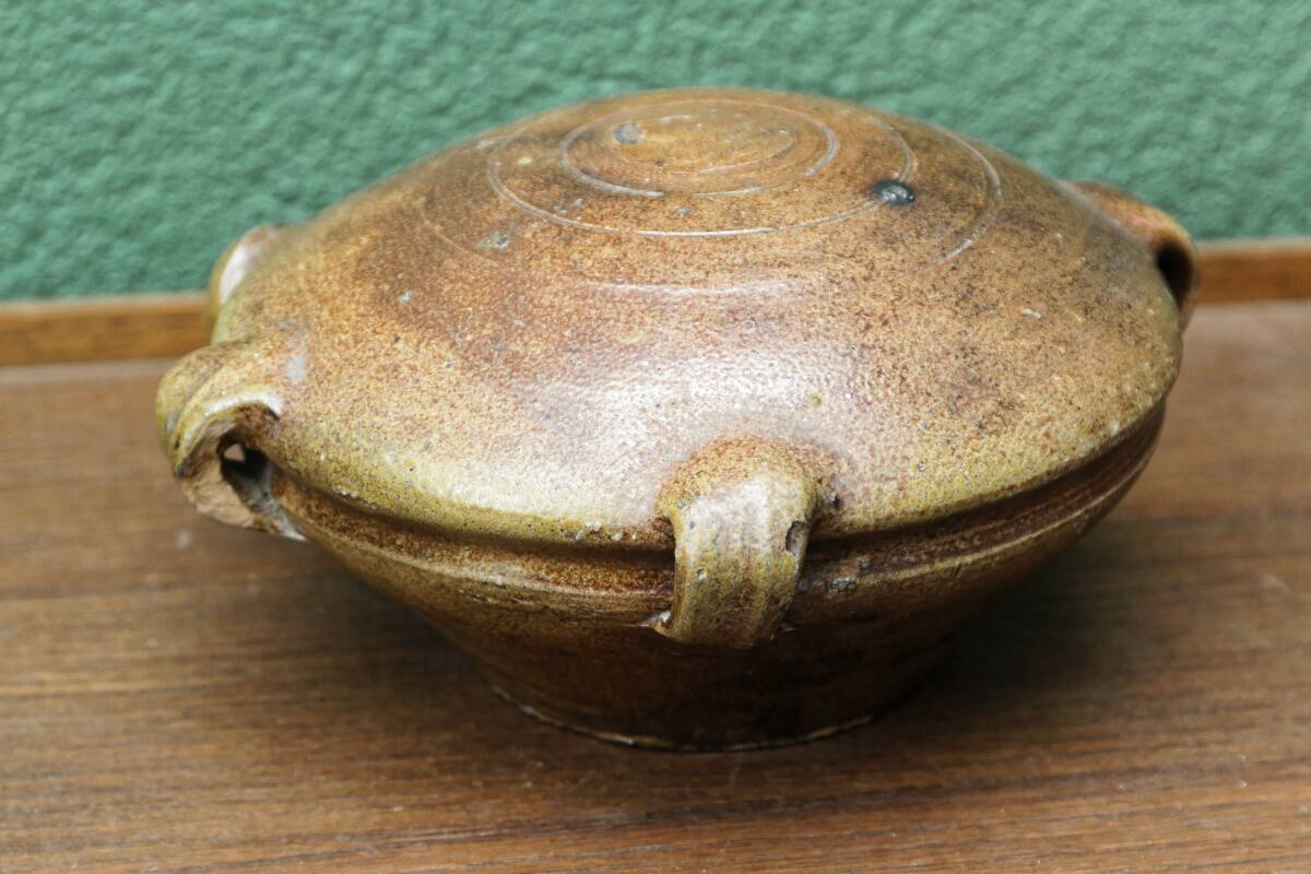 Stoneware gourd toad