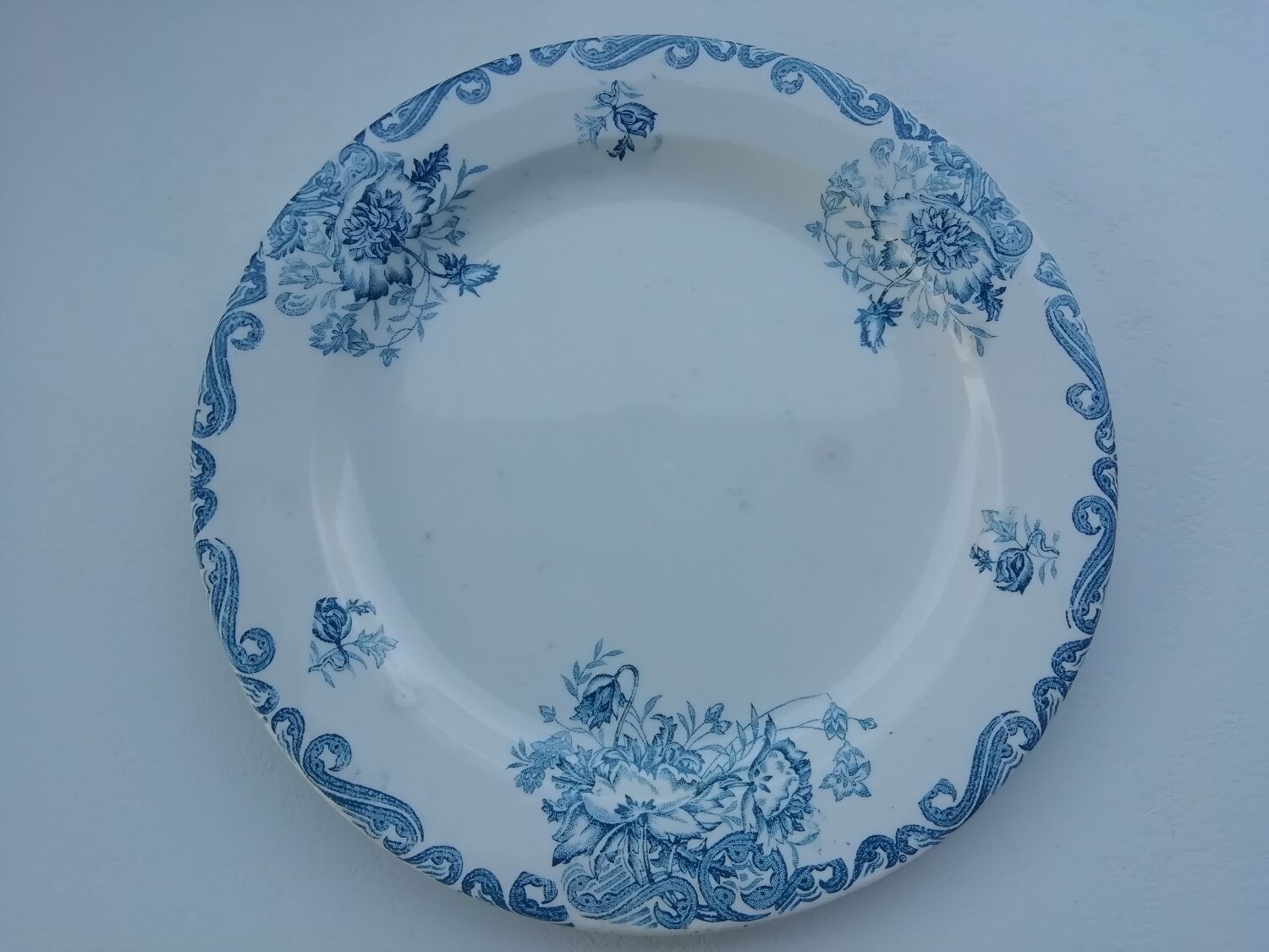 Clairefontaine iron earth dish
