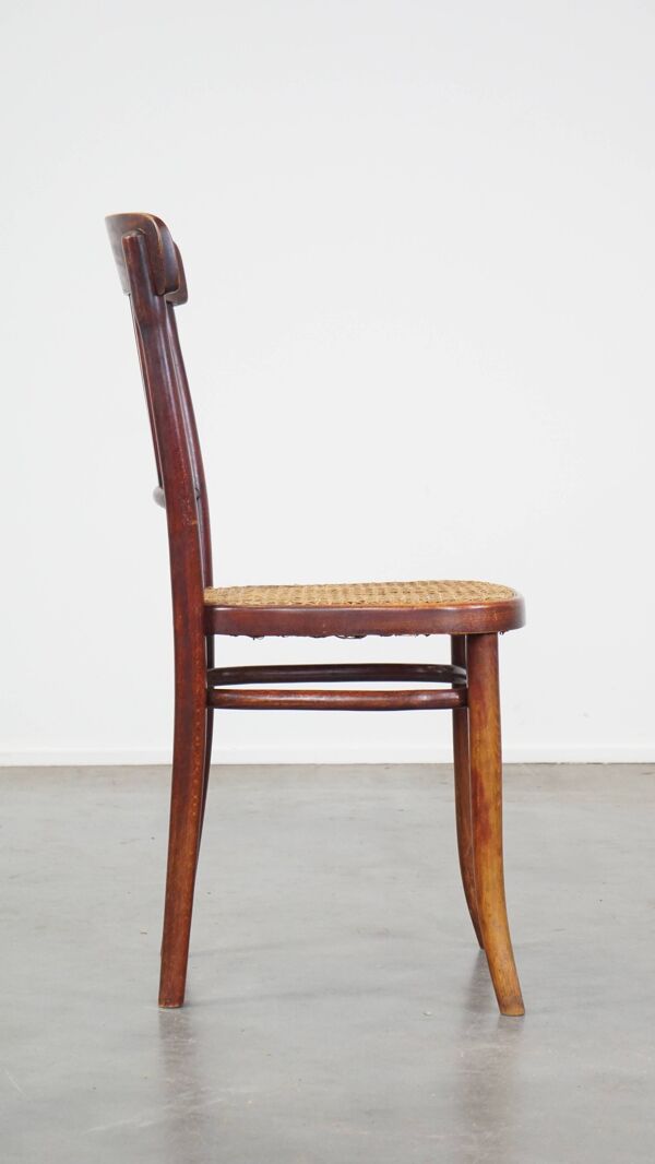 Chaise de bistrot originale vintage design Thonet avec assise mate