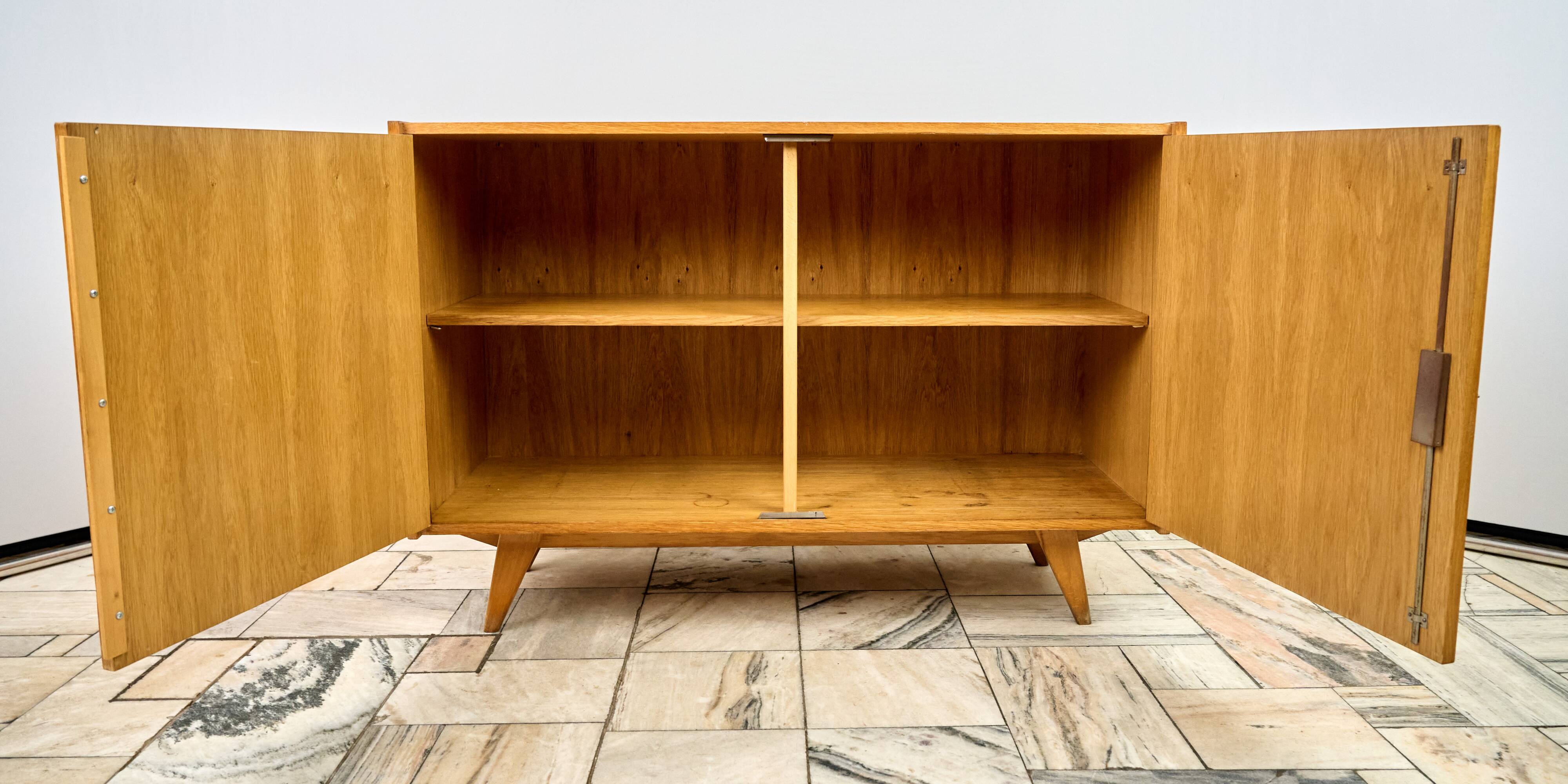 Vintage Sideboard U-450 by Jiří Jiroutek for Interiér Praha, 1960s
