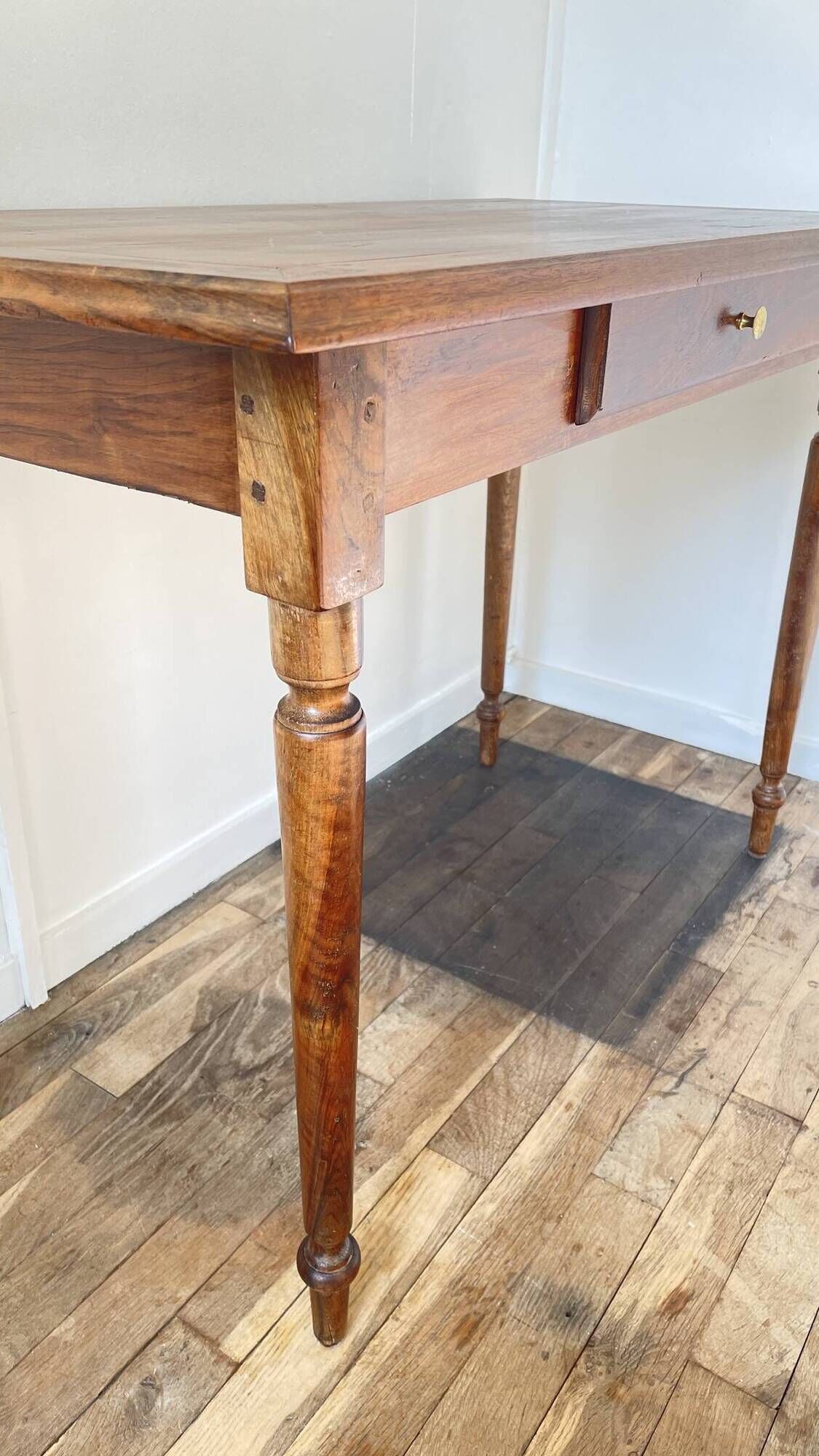 TABLE Old OAK Massive