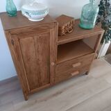Meuble asymétrique