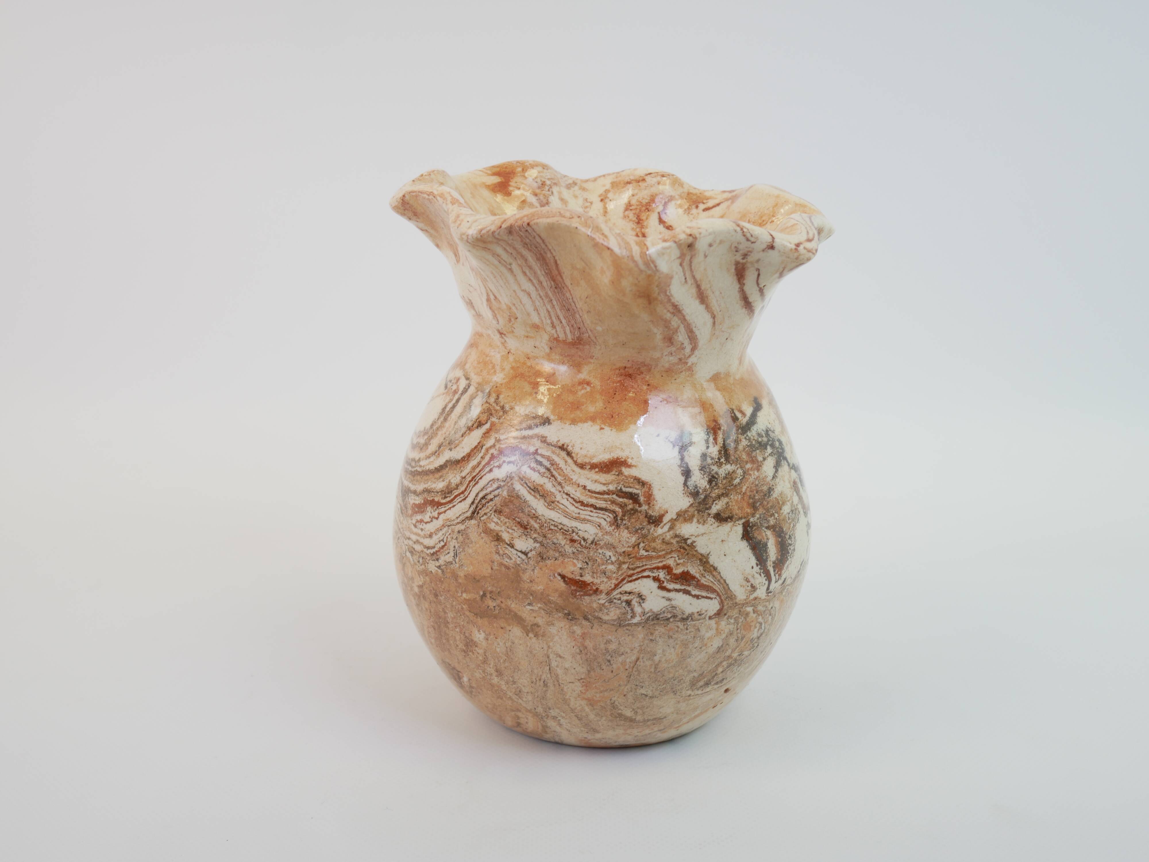 Round vase with corolla neck in ochre mixed earth