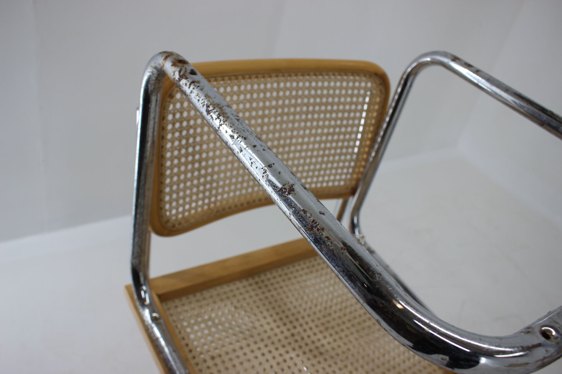 Set of six chrome plated and wood italian dining chairs by Breuer, 1970s
