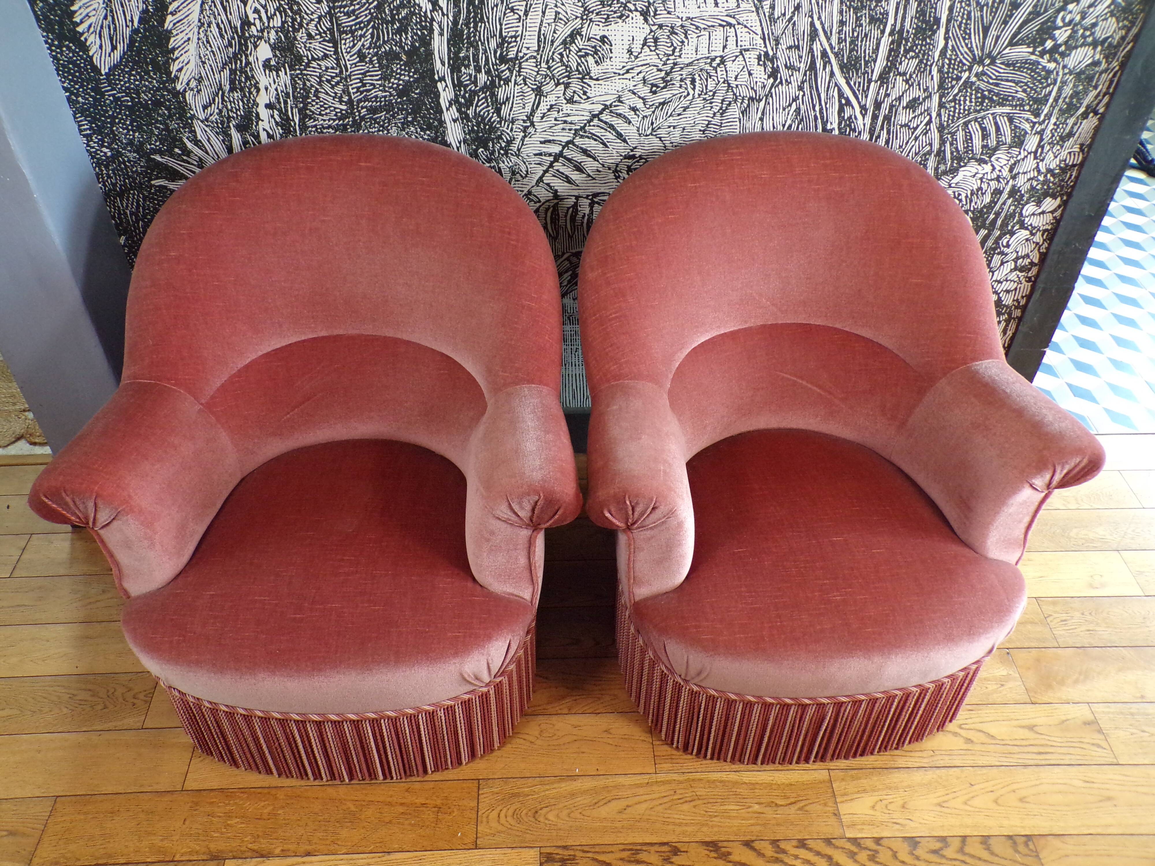 Pair of pink toad armchairs