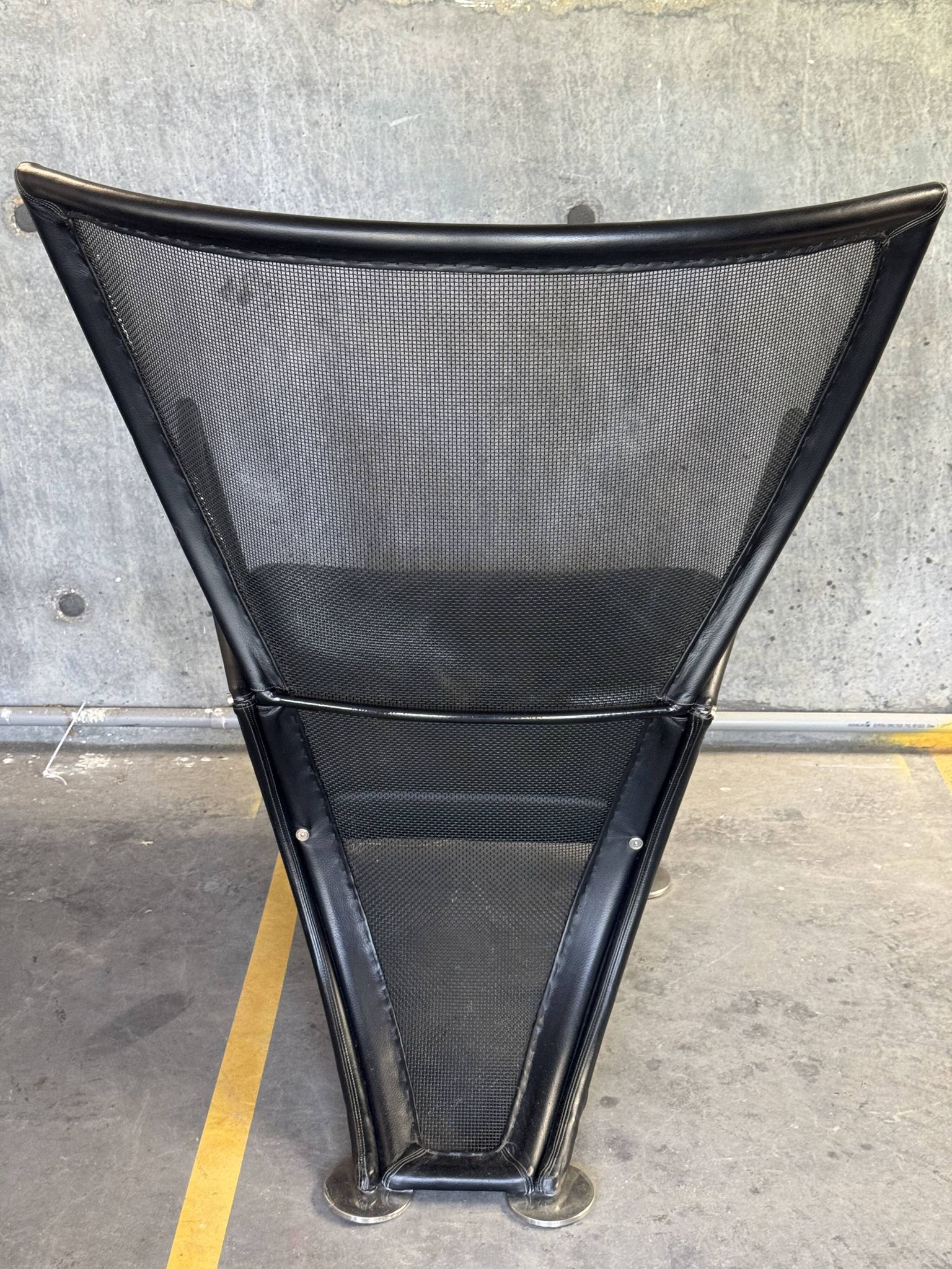 Arflex Prive Fauteuil by Pablo Nava