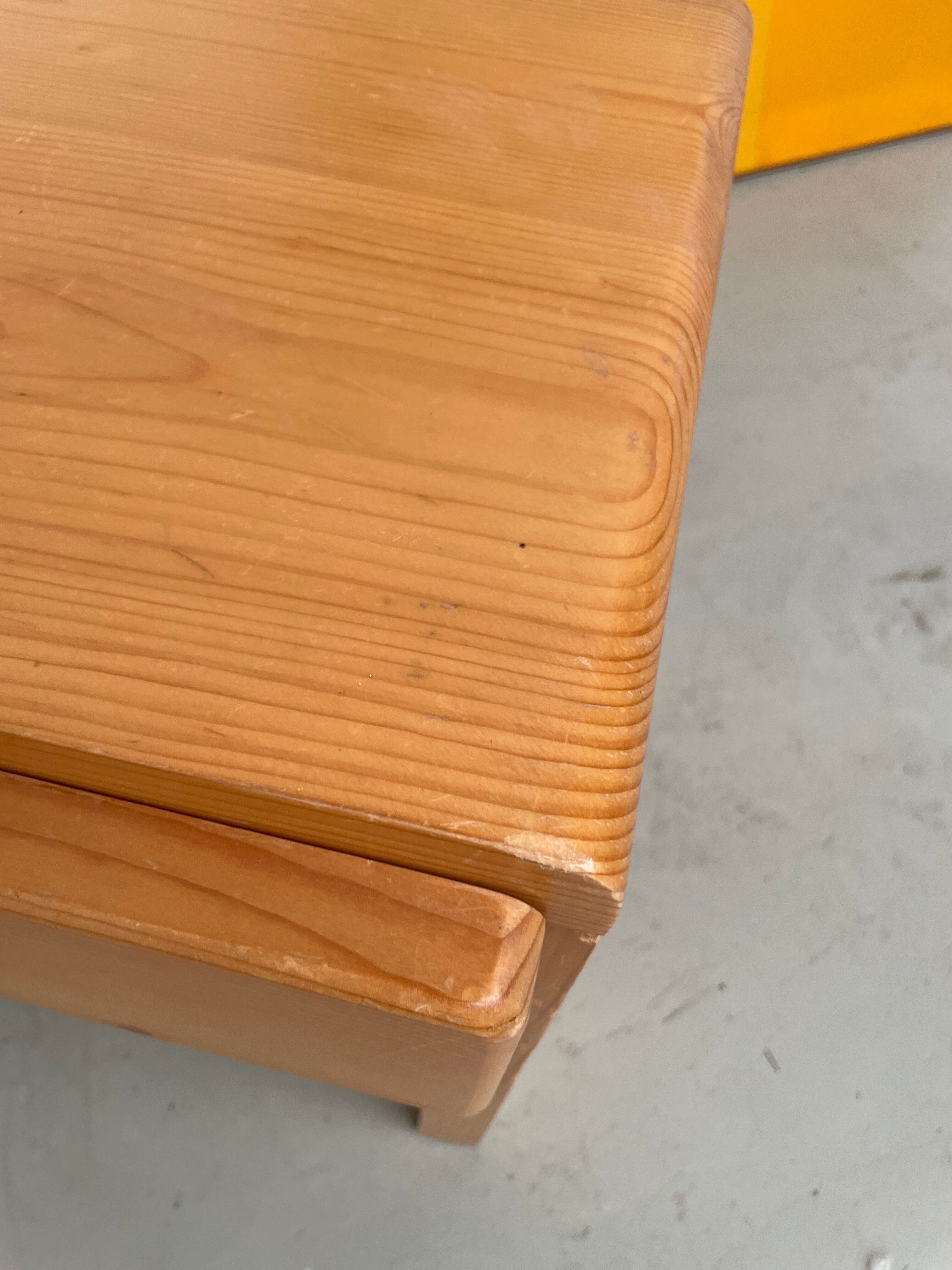 Bedside table in pine