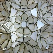 Suspension fleur en nacre & laiton – Allemagne circa 1970