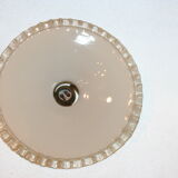 White opaline suspension
