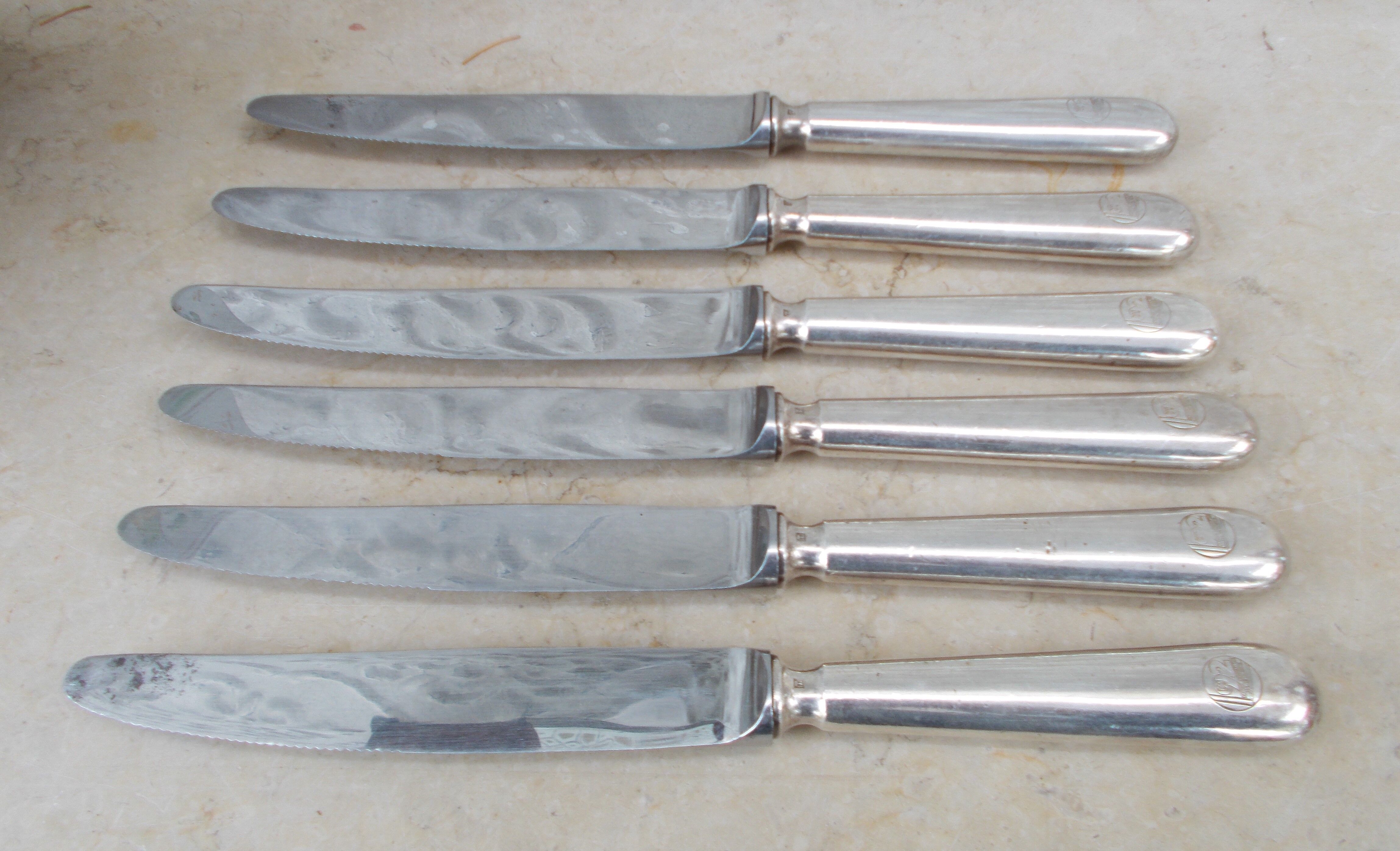 Six silver metal knives General Council of Hauts de Seine 92