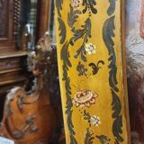 Important rectangular Venetian mirror with a richly painted wooden frame.