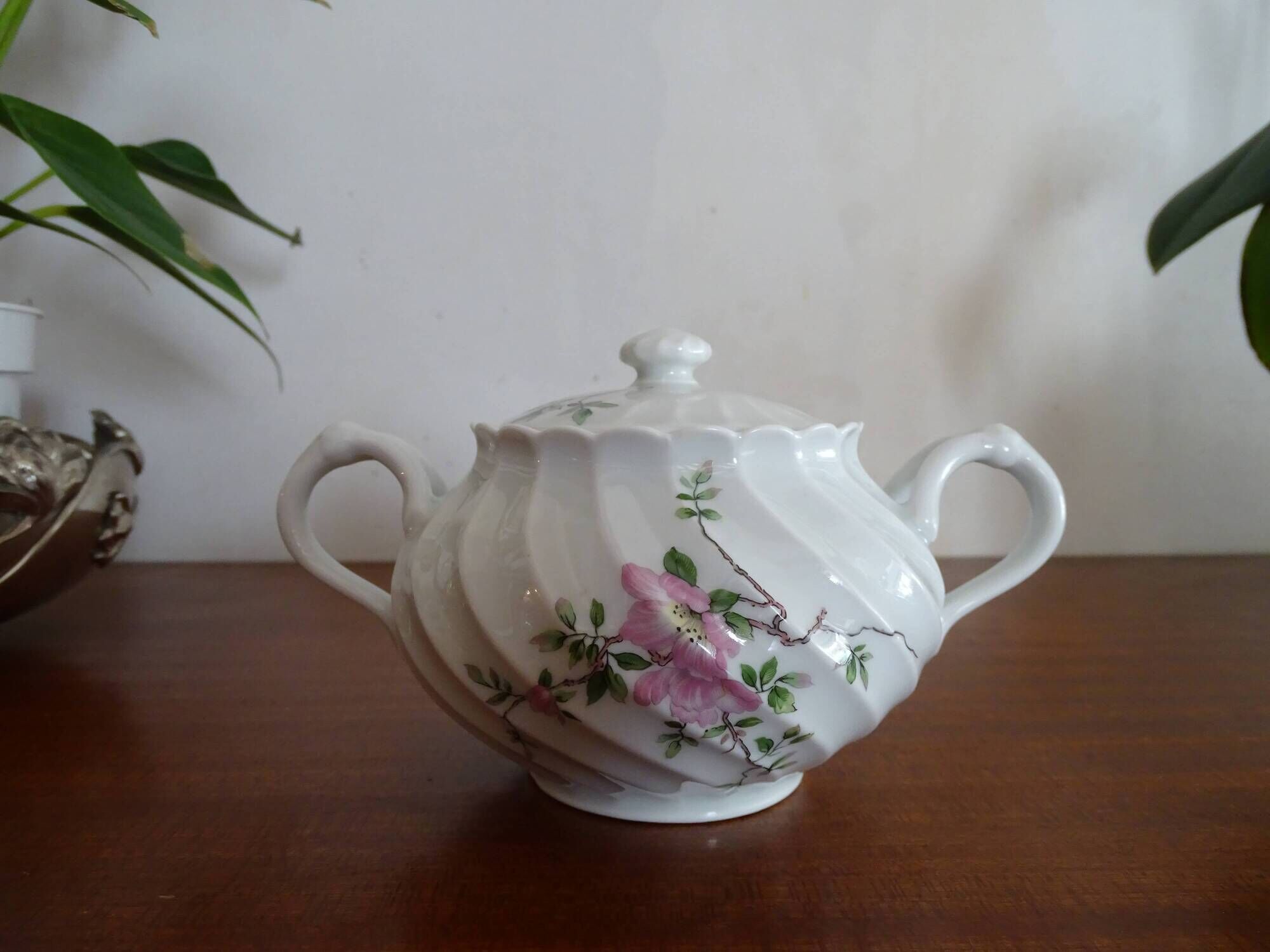 Limoges haviland porcelain sweetener - sylvie roses - tors