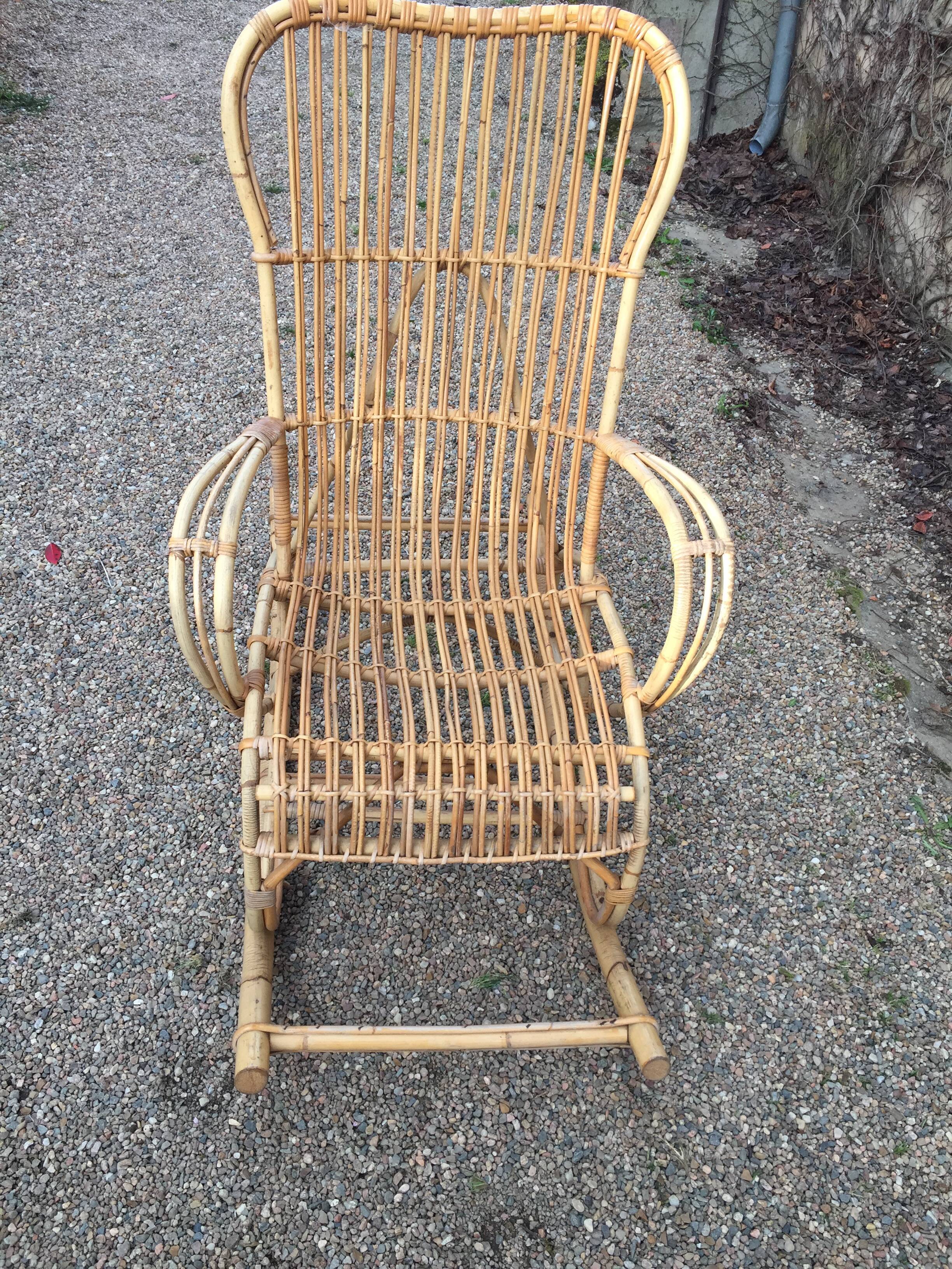 Rocking chair rattan