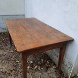 Farm table