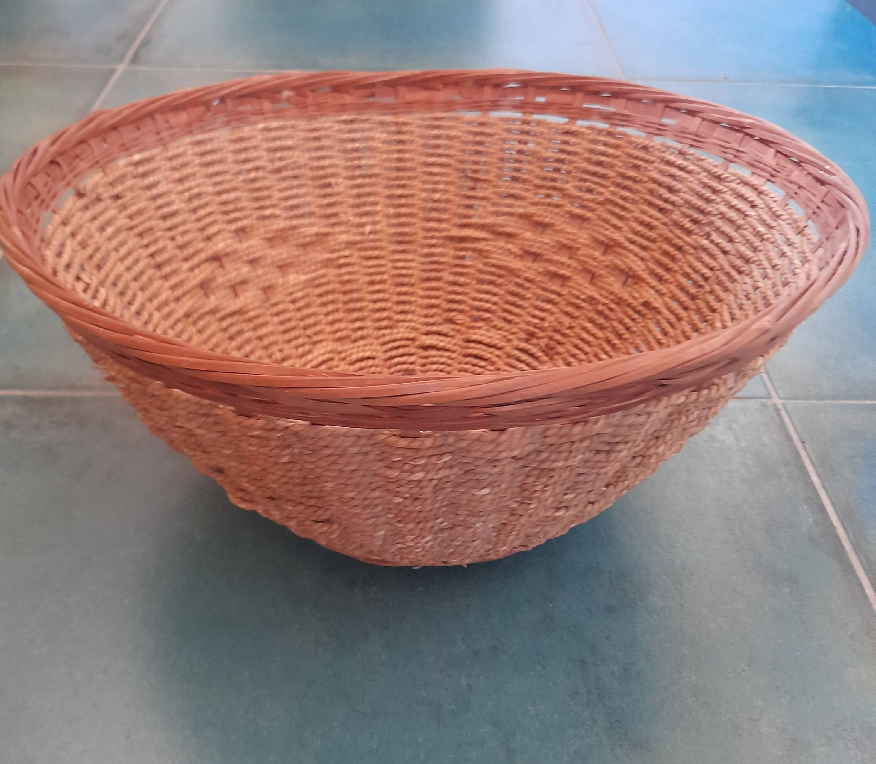 Grande corbeille en corde et osier
