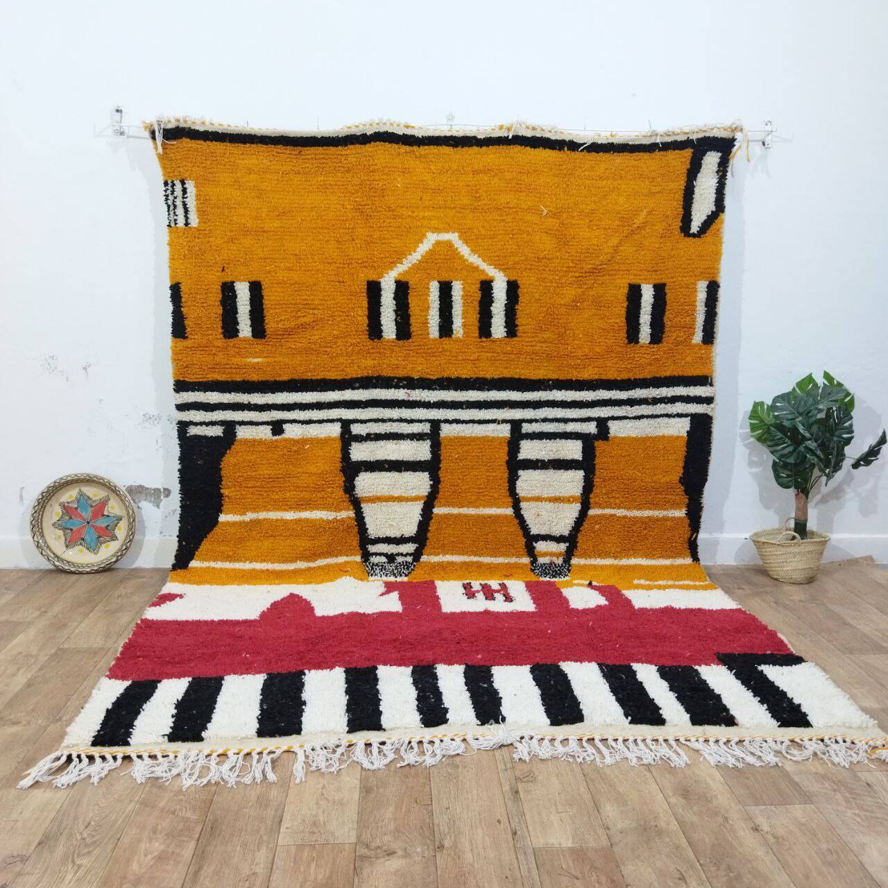 Azilal Berber rug in handmade wool 300 X 215 CM