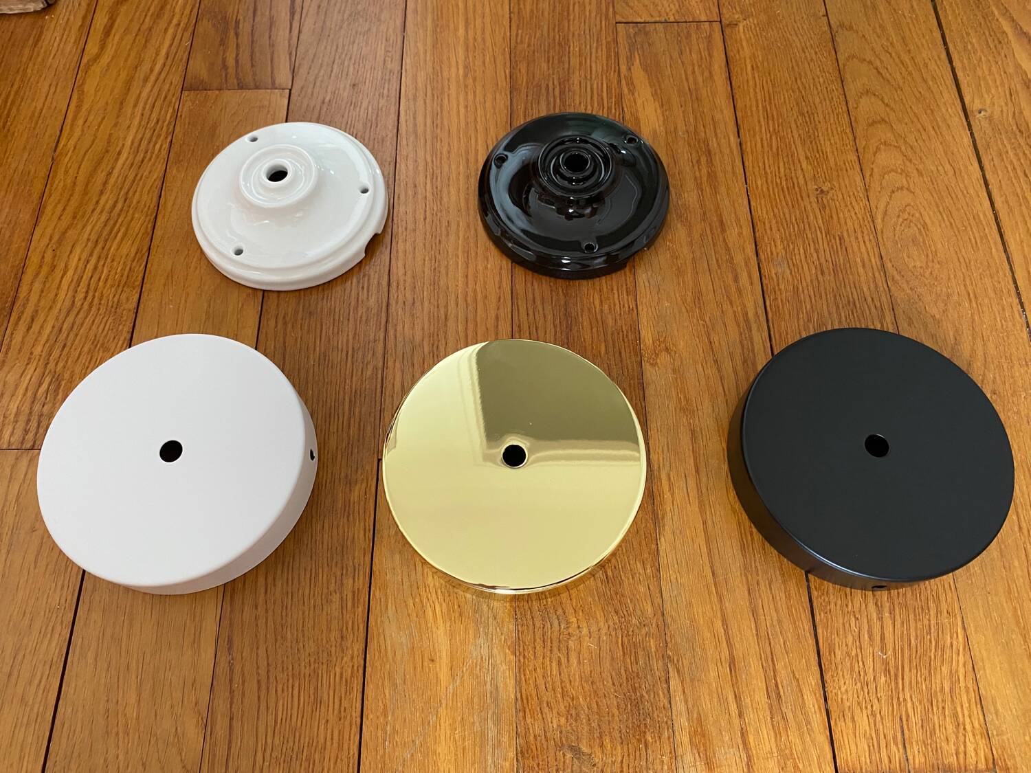 Walking lamp with vintage transparent glass globe