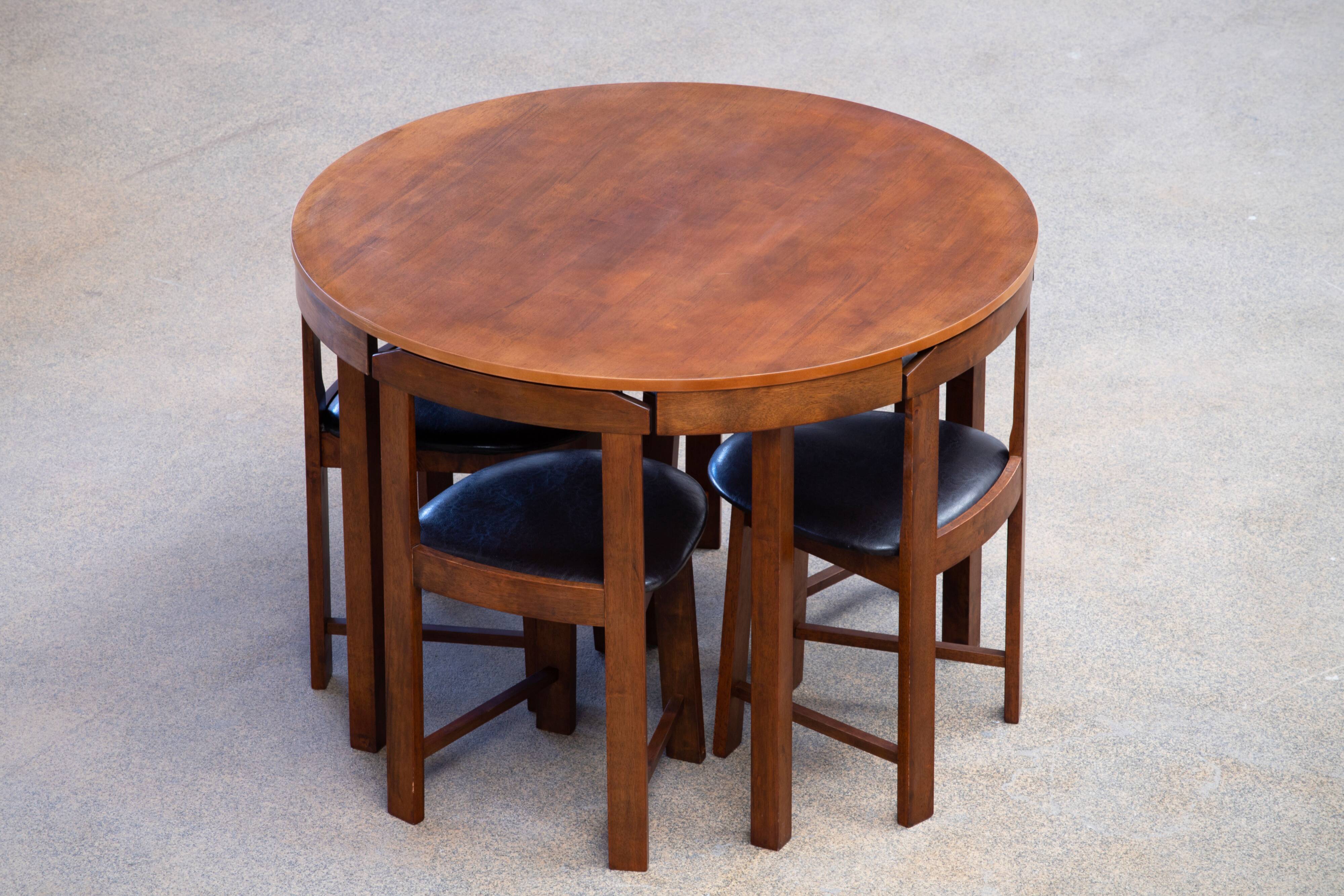 Table set and built-in chairs (x4) Vintage Scandinavian 1960