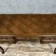 Bureau de centre style louis XV en chêne vers 1950