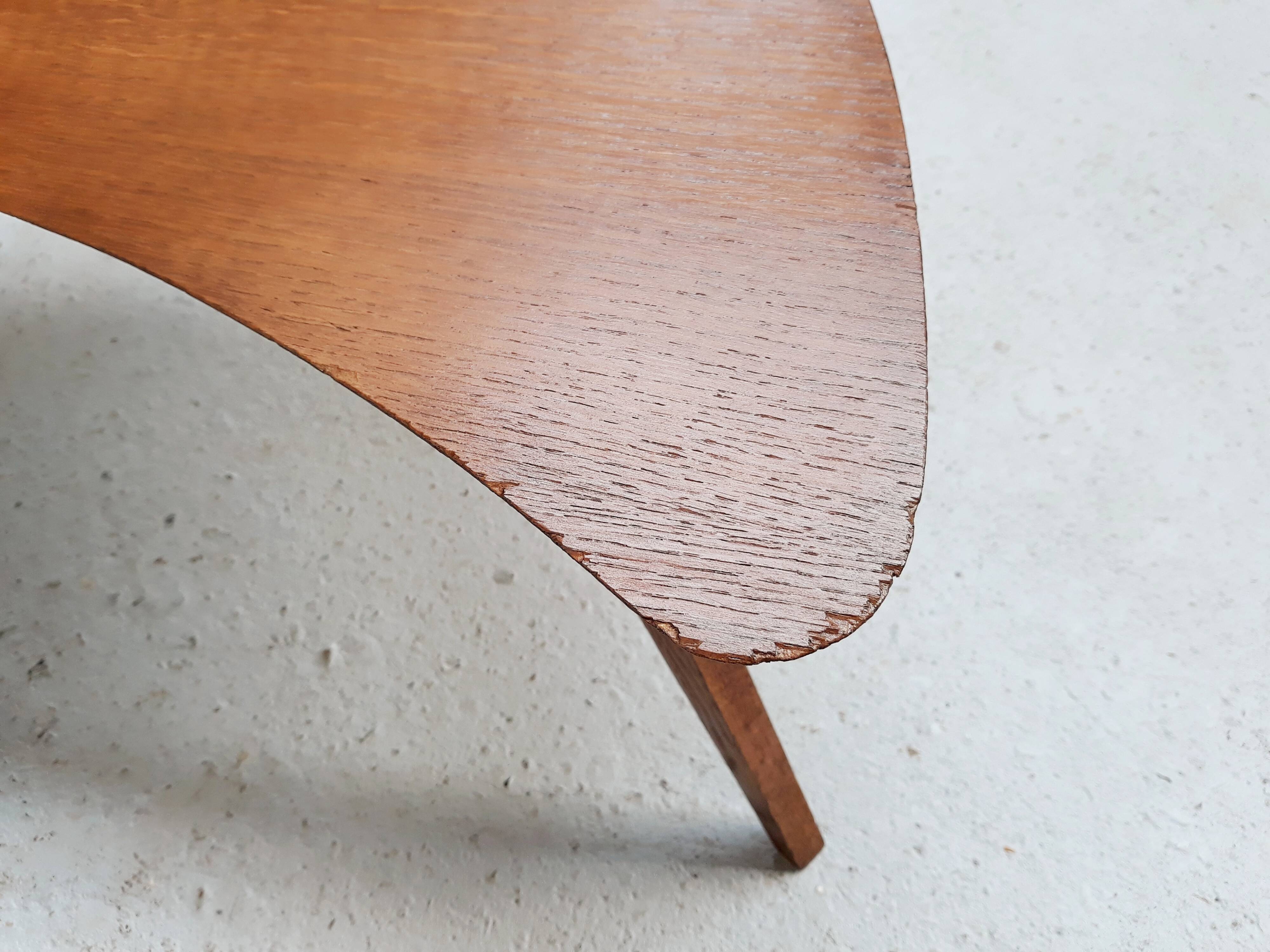 Table basse vintage haricot