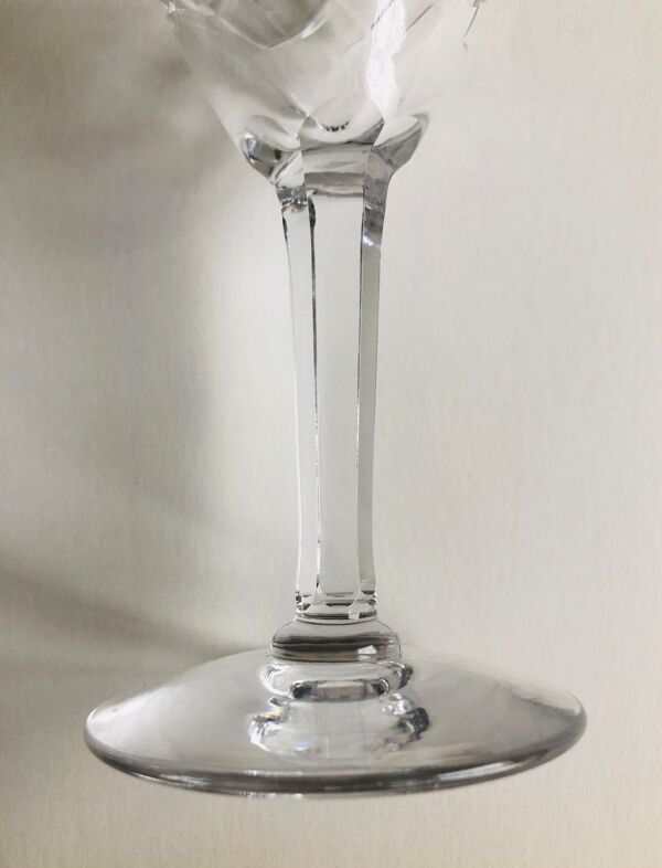 Ensemble de six verres à vin en cristal de Lorraine