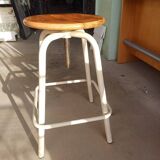 Vintage adjustable stool with screws