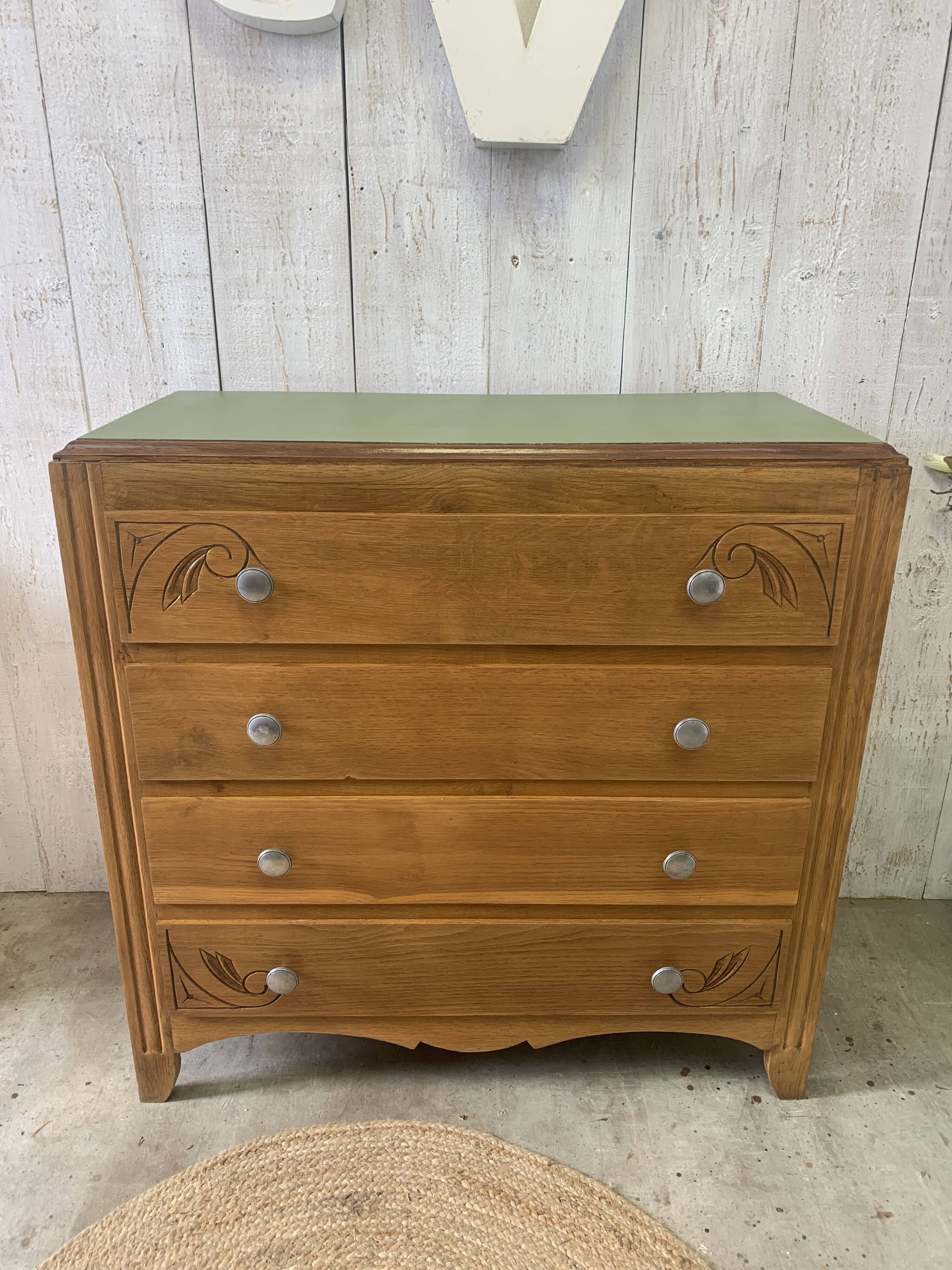 Vintage chest of drawers