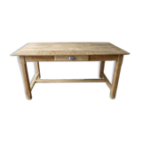 Farm table