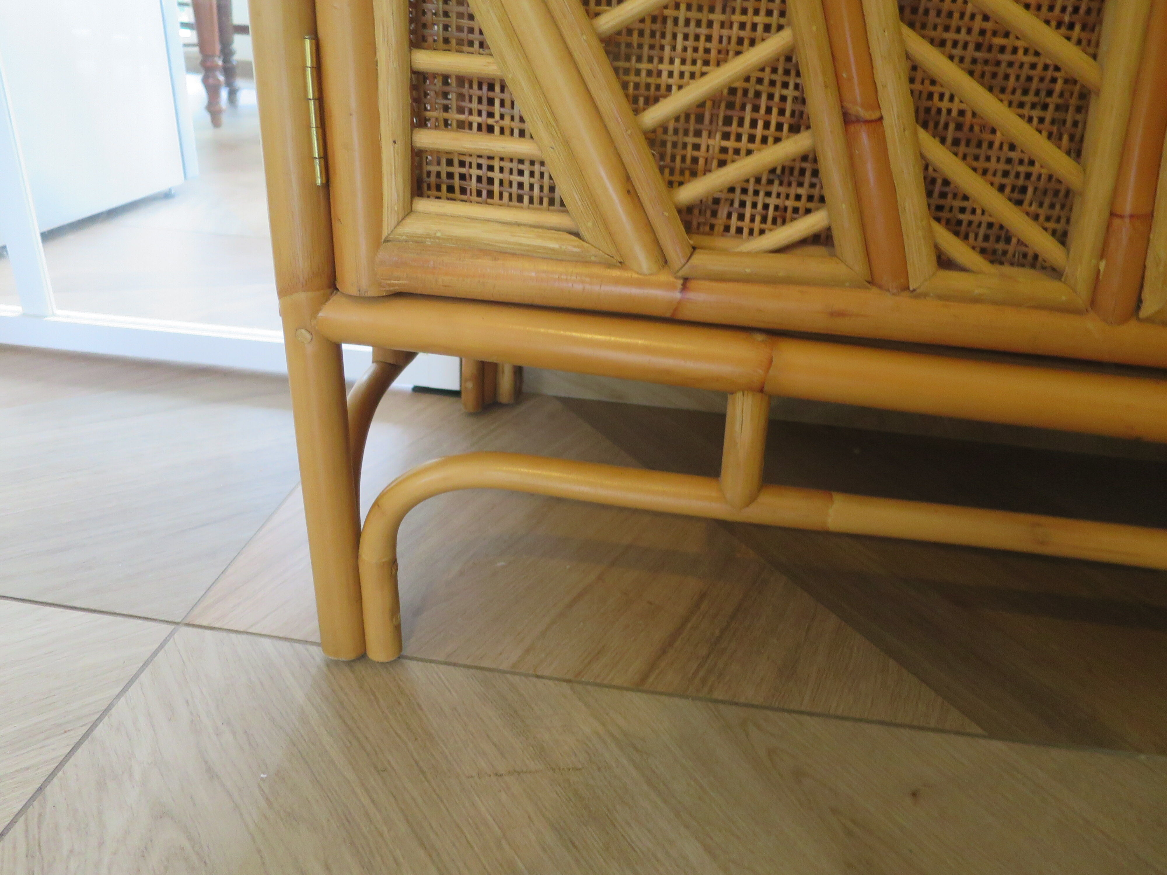 Buffet bas 2 portes -rotin tressé-bambou -cannage