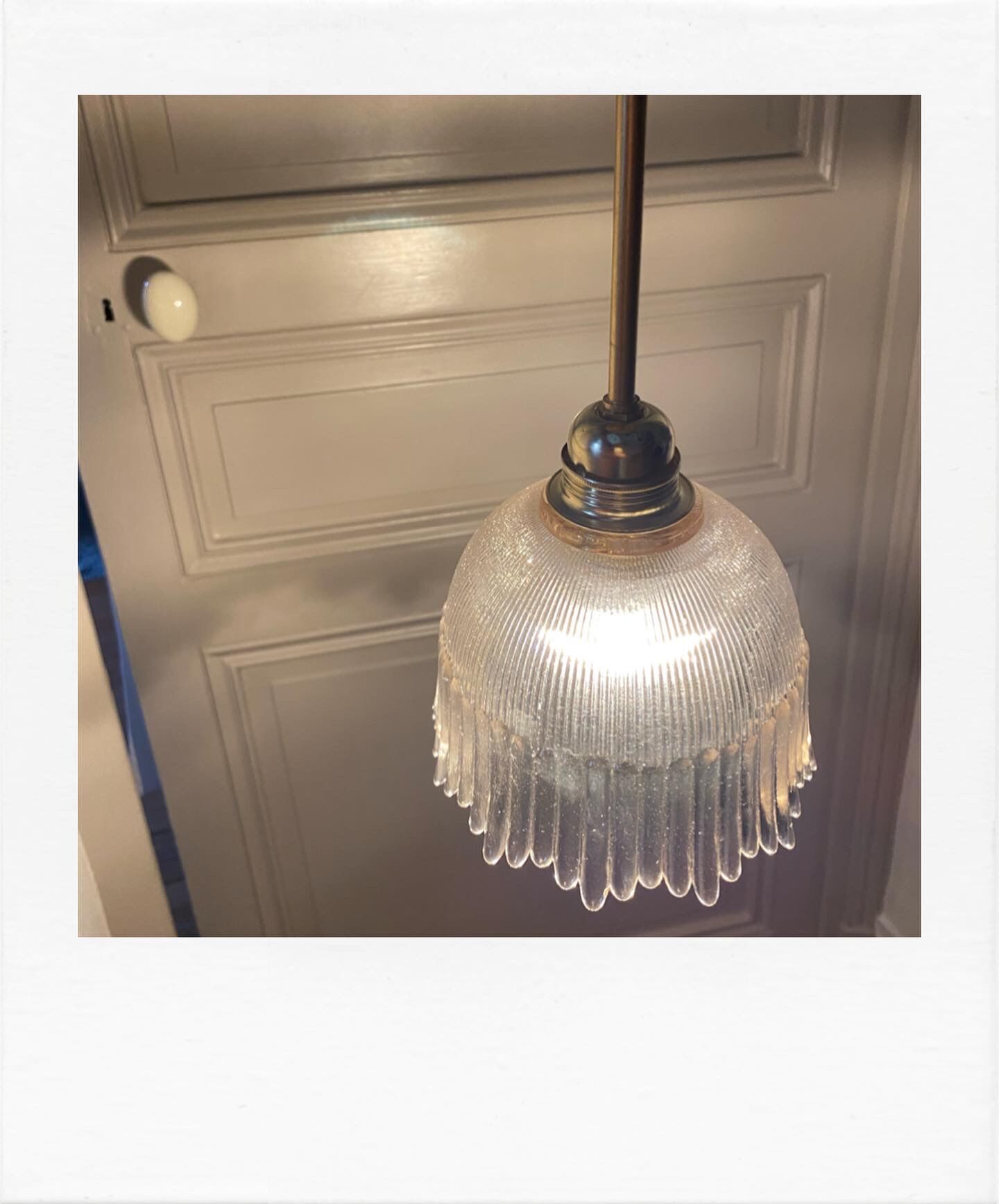 Brass and glass hanging lamp