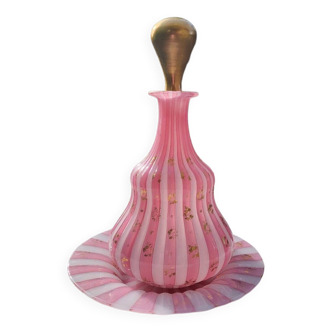 Carafe and its support in pink and white opaline