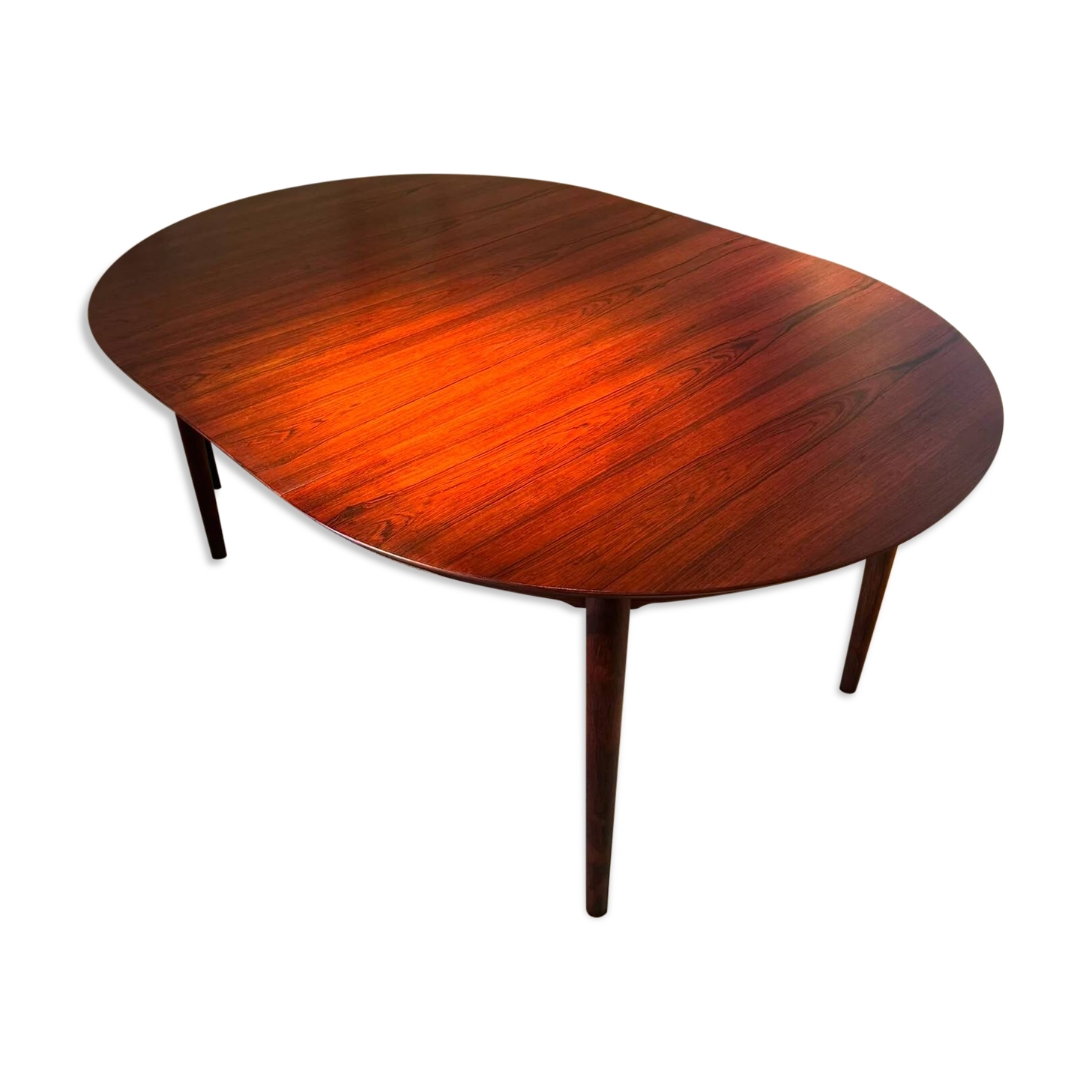 Vintage Scandinavian extendable round table in rosewood "Ingrid"