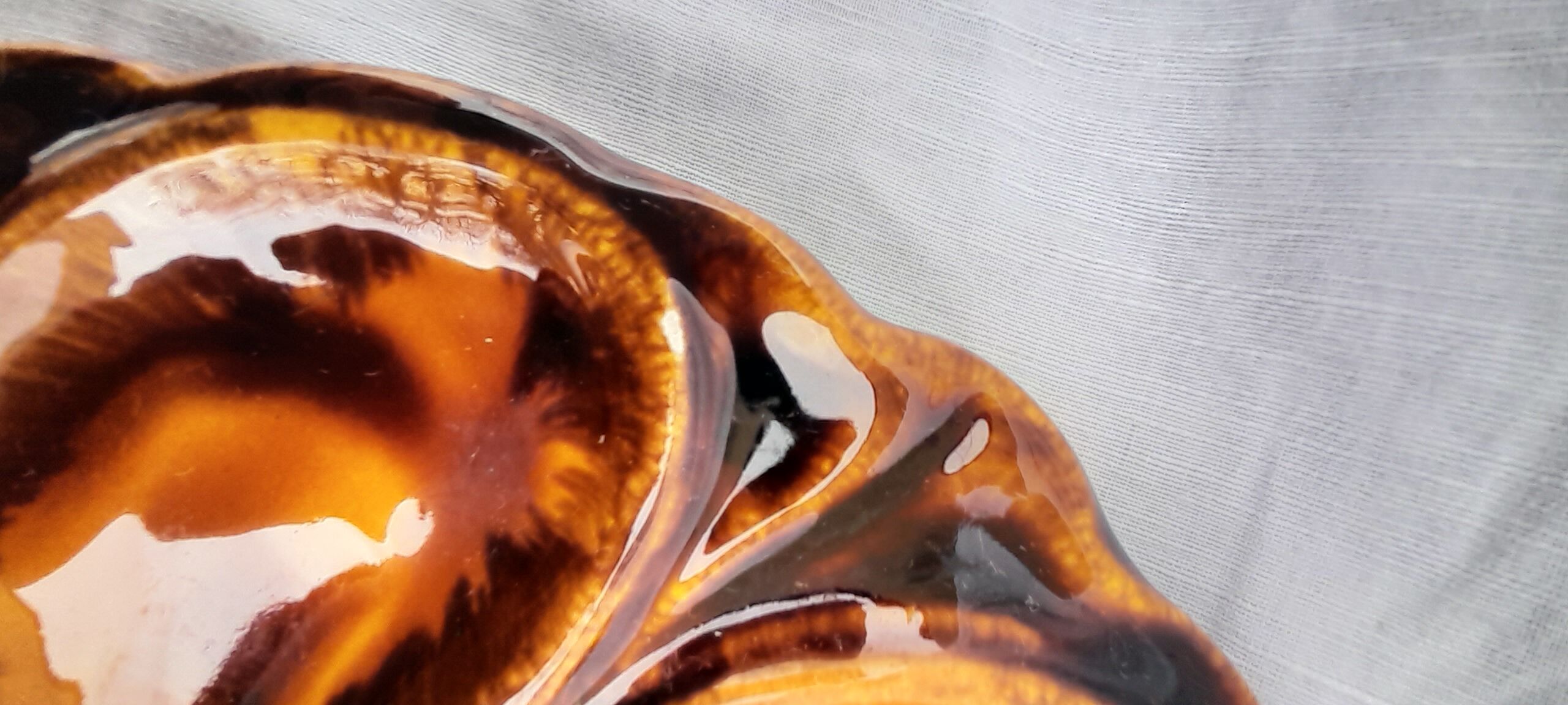 6 oyster plates ceramic slip Vallauris diam 22.5 cm