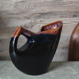 Freeform pitcher