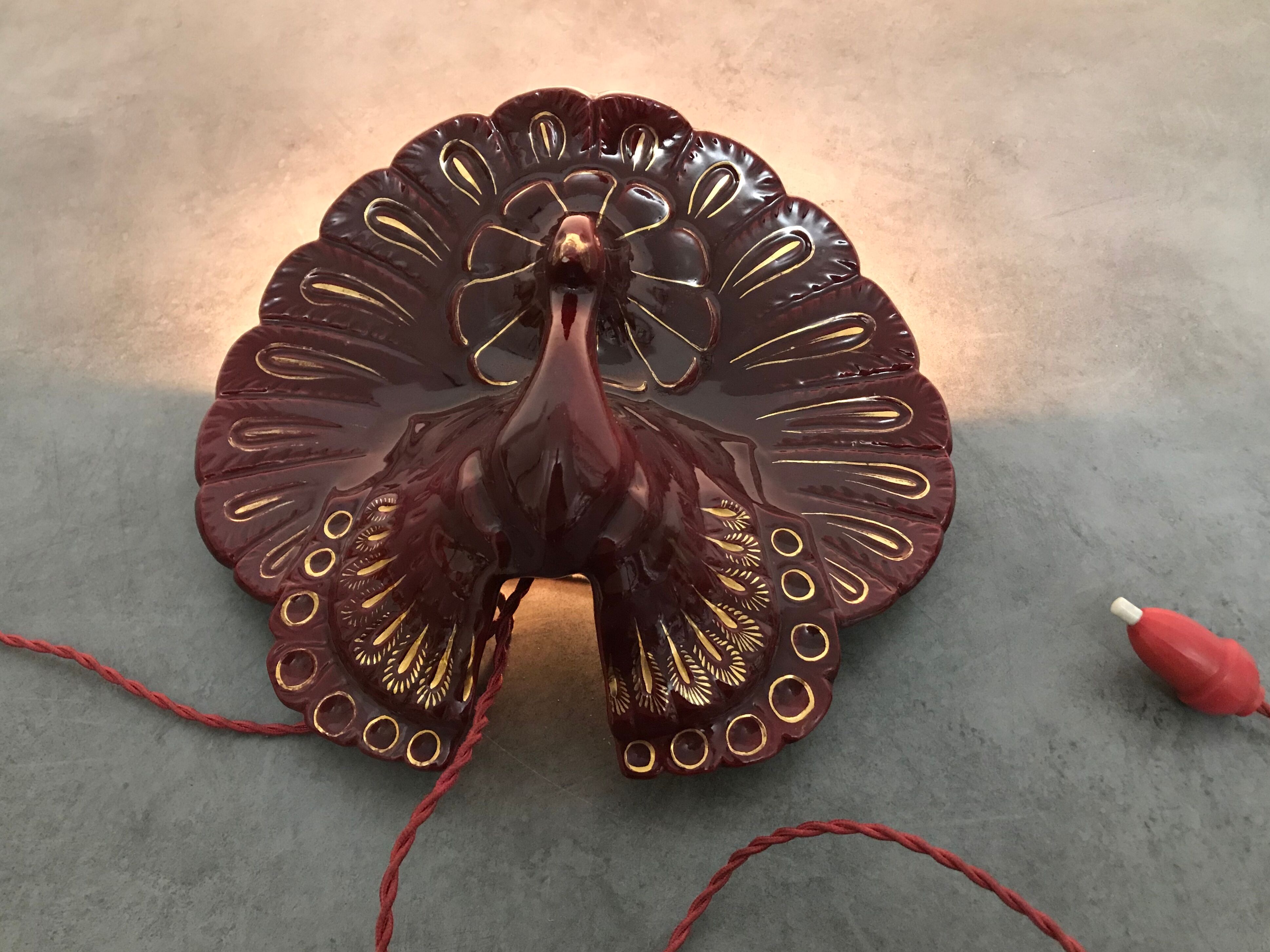 Paon art deco wall light